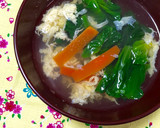 簡単♬ほうれん草・にんじん・卵のお吸い物作り方6写真