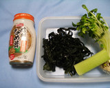 あと一品には・・★なめたけとわかめ和え★作り方1写真