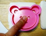 【食パン用抜き型】クマさんはんぺん作り方3写真