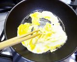 【食パン用抜き型】クマさん鶏そぼろ弁当作り方1写真
