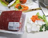 牛ミスジ肉ブルゴーニュ流の赤ワイン煮込み作り方1写真