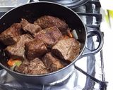 牛ミスジ肉ブルゴーニュ流の赤ワイン煮込み作り方8写真