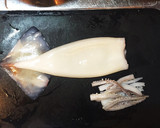 彼が喜ぶ簡単和食！イカと里芋の煮物！作り方1写真