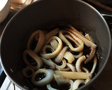 彼が喜ぶ簡単和食！イカと里芋の煮物！作り方3写真