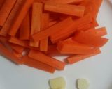 大根の皮と人参の醤油漬け　ガーリック風味作り方3写真