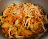 くにしゃんのキムチ焼きうどん♪作り方4写真