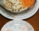 お手軽！レンコンと人参の明太子炒め♥作り方1写真