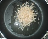 桜海老・ネギ・海苔・残りご飯チャーハン♪作り方2写真