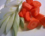 簡単節約！鶏むね肉と白滝もやしの和風鍋！作り方1写真