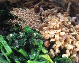 ♡ほうれん草&しめじの胡桃ゴマ味噌和え♡作り方3写真