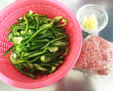 ご飯がっつり♡挽肉とピーマンの細切り炒め作り方3写真
