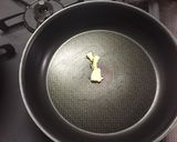 かぼちゃとしめじとベーコンのお手軽炒め♪作り方1写真