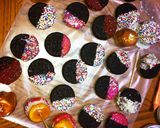 カラフルなチョコディップオレオ作り方3写真
