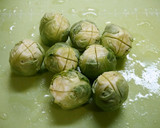 簡単！芽キャベツと舞茸のオイスタ炒め作り方1写真