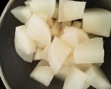 サーモンのあら大根煮作り方1写真