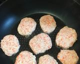 材料3つ〜簡単☆豆腐ハンバーグ・離乳後期作り方7写真