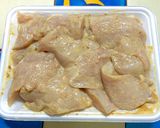 ♪驚くほど簡単♪胸肉の味噌マヨ焼き♪作り方1写真