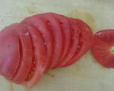 簡単！トマトとしらすのサラダ☆作り方1写真