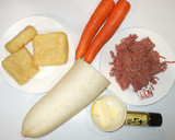 ひき肉と大根と人参とカレー粉の煮物♪簡単作り方1写真