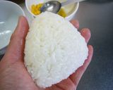 北海道を満喫♬とろろコーンバターむすび作り方4写真