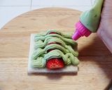 【ふりふりクリーム】抹茶ホイップ苺サンド作り方8写真