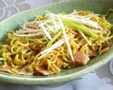 コーレーグースde簡単南国風〜焼きそば♪作り方5写真