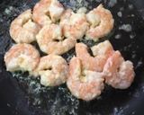 バナメイエビのマヨ炒め〜(o˘◡˘o)♡作り方11写真