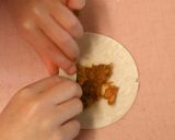 子どもと作ろ★簡単かぼちゃチョコパイ★作り方5写真