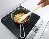あわしま堂のどら焼ナッツペースト作り方3写真