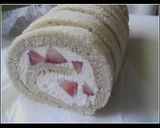 ロールケーキ（苺入り）作り方17写真