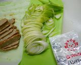 簡単！マルシンハンバーグのアジアン炒め作り方1写真