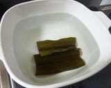 とろろ団子と鶏つくねのキノコ鍋作り方1写真