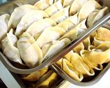 BRUNOのセラミックコート鍋で水餃子作り方2写真