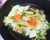 朝ごはんに☆簡単☆野菜たっぷり目玉焼き作り方3写真