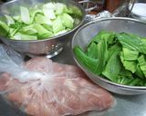 鶏むね肉とチンゲン菜のホワイトソース煮作り方1写真