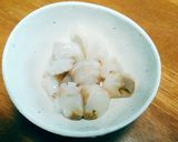 オリーブの実とエビの簡単サラダ作り方2写真