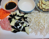 茄子とエノキの餡かけ炒め^^作り方1写真