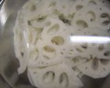 豚バラカロリーカットのボリューム蓮根金平作り方1写真