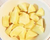 塩辛入り！小松菜とタコじゃがバター炒め作り方1写真