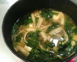 定番!!ほうれん草と豆腐のお味噌汁作り方2写真