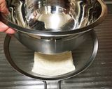 力技で豆腐の水切り！豆腐ハンバーグ♡作り方1写真