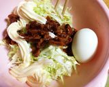 照り焼きチキンゆで卵キャベツmixサラダ作り方1写真