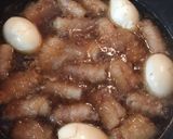 ヘルシー！こんにゃくの豚肉ロール角煮風作り方4写真