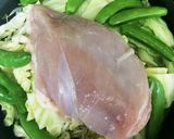 胸鶏肉の蒸し鍋☆重曹漬け後➀作り方3写真