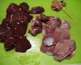 鶏レバーと砂肝甘辛煮★おつまみにどぉ？★作り方1写真