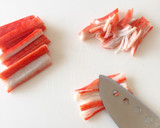 我が家の定番☆カニ風味かまぼこのサラダ作り方2写真