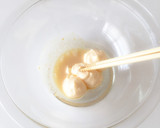 我が家の定番☆カニ風味かまぼこのサラダ作り方3写真