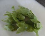 ふきのとうの塩こうじ炒め作り方1写真