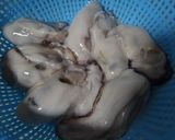 たまり醤油で煮る…時短「牡蠣の佃煮」作り方1写真