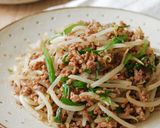 ☆もやしとひき肉の香味ペースト炒め☆作り方6写真